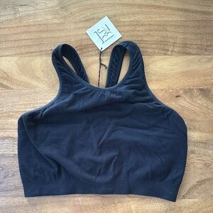 Baserange Oleta Highneck Bra - Black Seamless Sports Bra